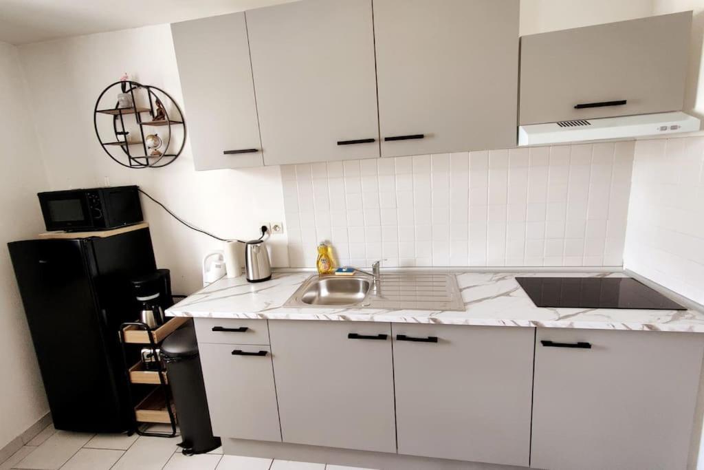 Appartement Style Industriel Au Centre De Douai Kültér fotó